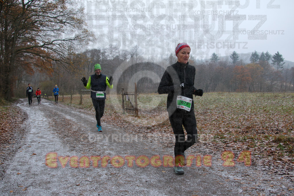 221211_1102_EV4_4745 | Sportfotografie im Rhein-Sieg Kreis, Köln, Bonn, NRW, Rheinland Pfalz, Hessen, etc. Unser Tätigkeitsfeld umfasst den Laufsport vom Volkslauf über den Marathon, Duathlon, Triathon bis zum Ultralauf wie Kölnpfad Ultra oder Schindertrail.