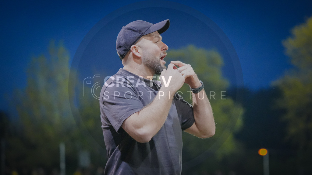 Fußball, Herren, Saison 2025/2026, Regionalliga Nordost, 30. Spieltag, FSV 63 Luckenwalde vs. SV Babelsberg 03, Freitag 17.04.2026, Karl-Liebknecht-Stadion Potsdam | Fußball, Herren, Saison 2025/2026, Regionalliga Nordost, 30. Spieltag, FSV 63 Luckenwalde vs. SV Babelsberg 03, Freitag 17.04.2026, Karl-Liebknecht-Stadion Potsdam, Im Bild: Michael Braune (Trainer Luckenwalde) - Realisiert mit Pictrs.com