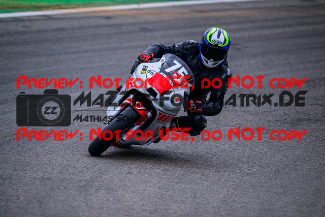 MaZZes_Fotomatrix_20250421_6007705_6170 | GELB