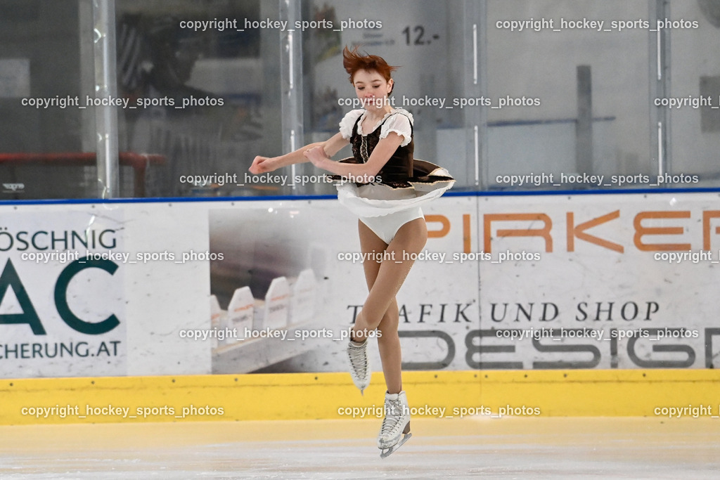 Ossiachersee Pirouette ESC Steindorf 31.3.2024 | Ossiachersee Pirouette ESC Steindorf 31.3.2024, Ossiachersee Pirouette ESC Steindorf am 31.03.2024 in Steindorf (Ossiachersee Halle), Austria, (Photo by Bernd Stefan)