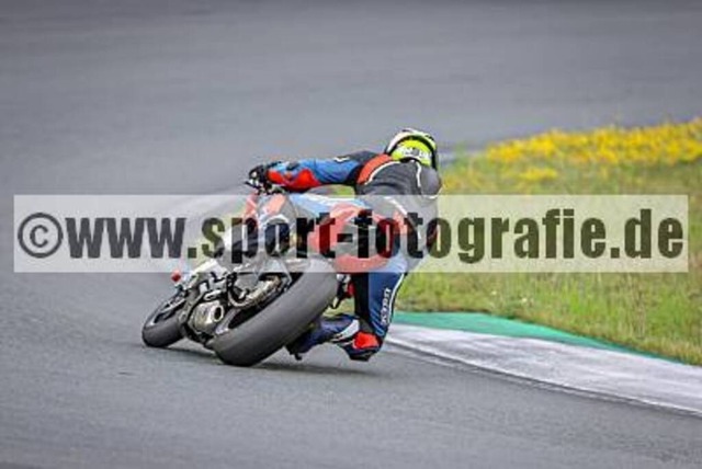 spof3052 | Professionelle Fotos von Sportveranstaltungen, aber auch Hochzeiten und anderen Events. - Realisiert mit Pictrs.com