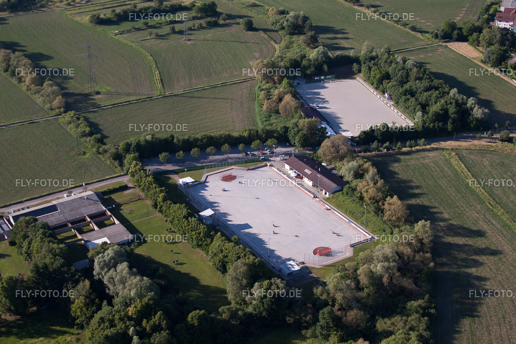 MSC Taifun, Radballfeld | Luftbild: MSC Taifun, Radballfeld im Ortsteil Mörsch in Rheinstetten im Bundesland Baden-Württemberg in Deutschland. Foto: IMG_66511.jpg vom 05.06.2014 durch Werner Riehm/FLY-FOTO.de - Realisiert mit Pictrs.com