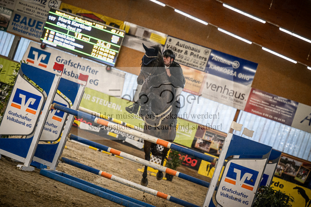 DOS_1811 | Entdecke hochwertige Reitturnierfotos von Foto Oger. Professionell, emotional und authentisch – jetzt Lieblingsmomente im Shop bestellen.Deutschlandweite Turnierfotografie. - Realisiert mit Pictrs.com