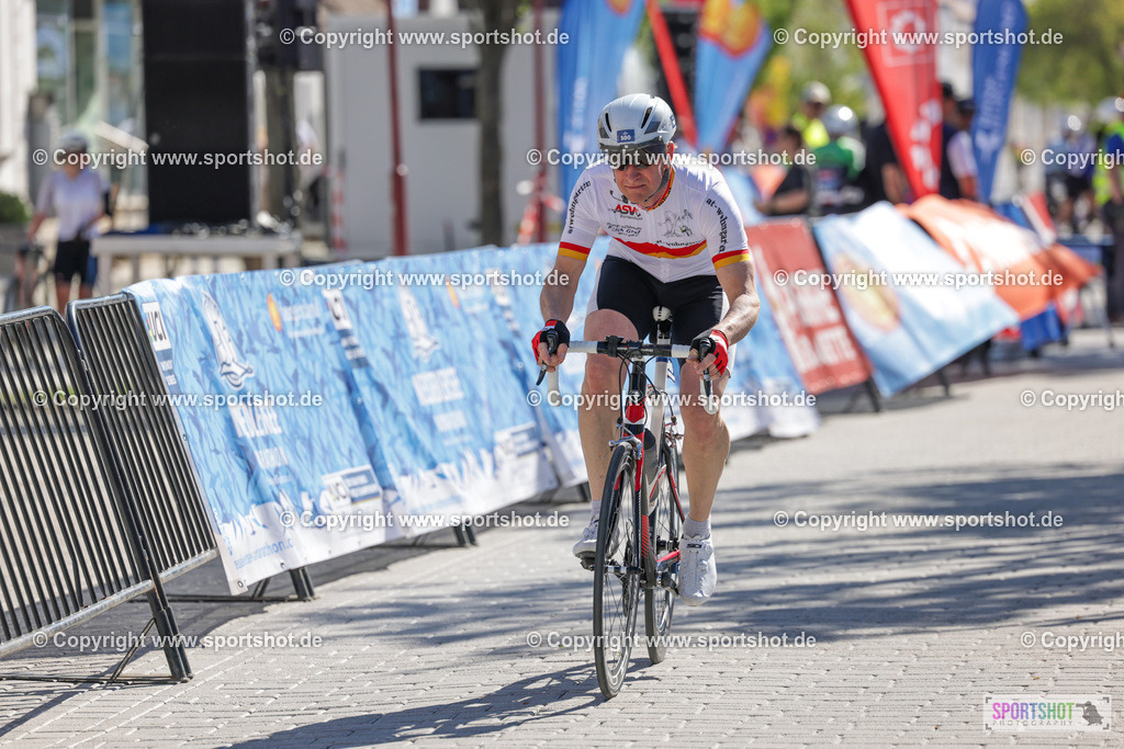 VJ__5478 | Neusiedlersee Radmarathon 2026@sportshot_your_pictrs #yourpictures#roadtowm2029 #nrm #neusiedlerseeradmarathon #neusiedlersee #neusiedlerseetourismus #burgenland #mörbisch #nrm26 #burgenlandtourismus #voglundco #poweredbyburgenlandtourismus #radsport #rad #marathon #ucigranfondo #visitburgenland #ucigranfondoworldseries