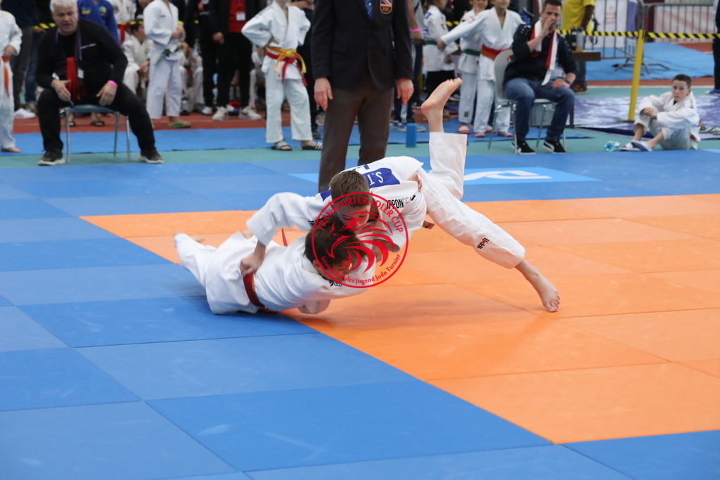 1J7A2506 | Fotos vom Adler Cup - Pictures from Adler Cup

Hier findet Ihr alle Eindrücke und großen Momente der Adler Cup Wochenenden. Here you will find all impressions and great moments of the Adler Cup weekends. - Realisiert mit Pictrs.com