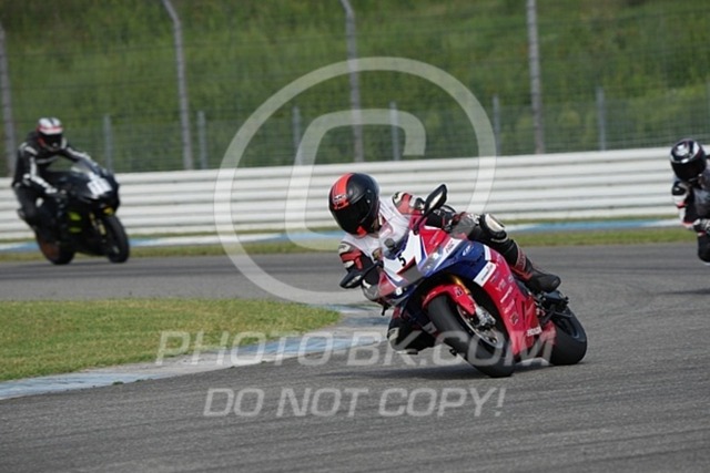 2024_08_05_PBK_13909 | Sportfotografie; SlowMotion; Video; Rennstrecke; Hafeneger; Speer; Racing; RSE; BMW; CBO; Trackday; Motorsportarena; Hockenheimring; Brno; Most; Barcelona; Valencia