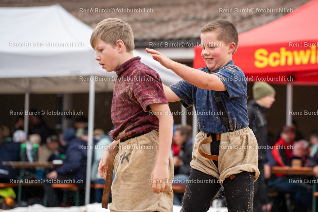 BUR04903 | René Burch leidenschaftlicher Fotograf aus Kerns in Obwalden.  Hier finden sie Sport, Landschaft und Natur Fotografie.
 - Realisiert mit Pictrs.com