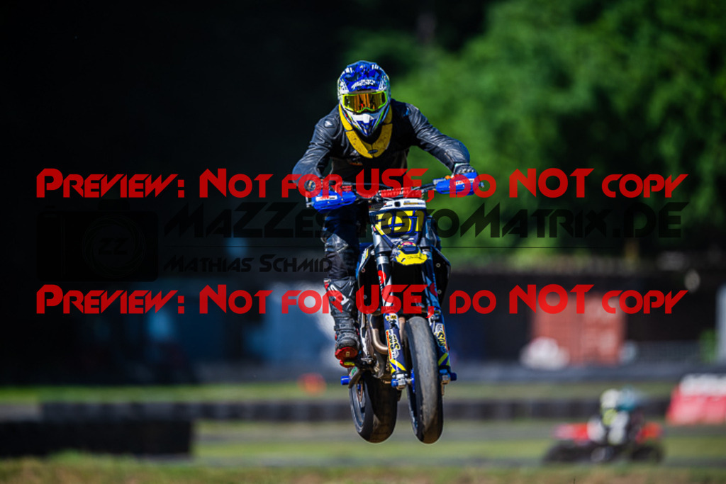 MaZZes_FotoMatrix_220702_3948 | S2