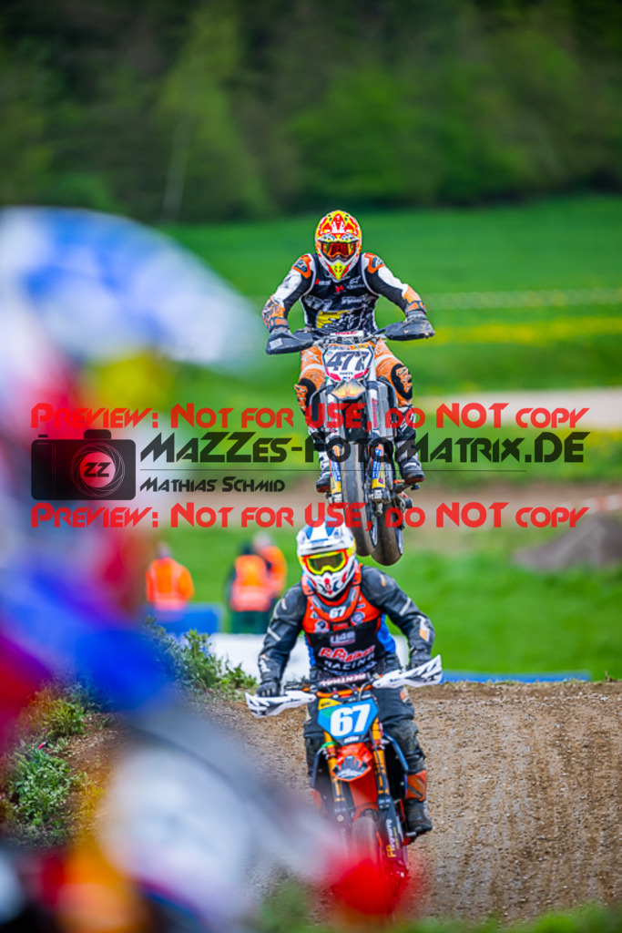 MaZZes_FotoMatrix_230506_9491 | UE40