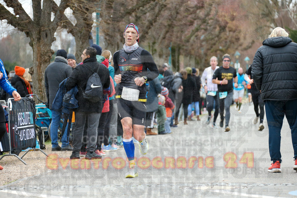 231231_1200_EX1_5038 | Sportfotografie im Rhein-Sieg Kreis, Köln, Bonn, NRW, Rheinland Pfalz, Hessen, etc. Unser Tätigkeitsfeld umfasst den Laufsport vom Volkslauf über den Marathon, Duathlon, Triathon bis zum Ultralauf wie Kölnpfad Ultra oder Schindertrail.