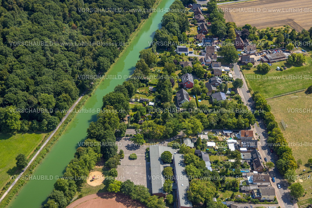 Hamm250702232Uentrop | Luftbild, Maximilianschule Hamm, Alter Uentroper Weg, Grünfläche für neue Kita Alter Uentroper Weg 225, Wohnbebauung Alter Uentroper Weg 229, Datteln-Hamm-Kanal, Uentrop, Hamm, Ruhrgebiet, Nordrhein-Westfalen, Deutschland