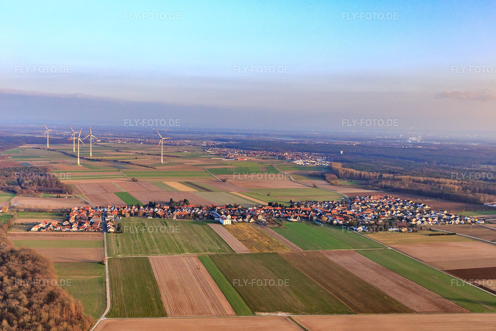 Luftbild: Ortsansicht von Westen im Ortsteil Hayna in Herxheim im Bundesland Rheinland-Pfalz in Deutschland. Foto: IMG_104530.jpg vom 14.01.2018 durch Werner Riehm/FLY-FOTO.de