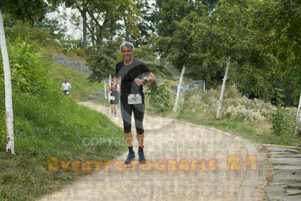 250824_1424_EX1_6068 | Sportfotografie im Rhein-Sieg Kreis, Köln, Bonn, NRW, Rheinland Pfalz, Hessen, etc. Unser Tätigkeitsfeld umfasst den Laufsport vom Volkslauf über den Marathon, Duathlon, Triathon bis zum Ultralauf wie Kölnpfad Ultra oder Schindertrail.