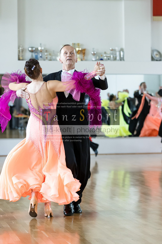 20240525_RL-Masters3-Std_4967 | Tanzsportbilder, Standardtanz, Lateintanz, WDSF, DTV, LTVB, dancecomp, goc, hessen tanzt, blaues band der spree, walzer, tango, wiener walzer, slowfox, quickstepp, samba, rumba, cha-cha-cha, paso doble. jive, hd-kroft photography, turniertanzsport