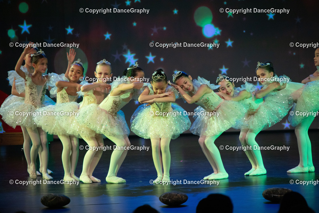 GPHY1883 | DanceGraphy - Realisiert mit Pictrs.com