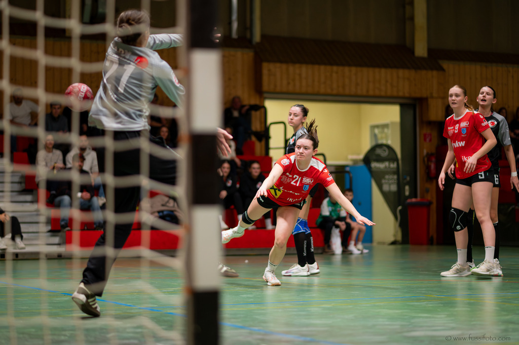 DSC_4540 | "Fussifoto.com – Ihr Ansprechpartner für hochwertige Fotografie! Entdecken Sie kreative Bilder und professionelle Dienstleistungen. Kontaktieren Sie uns für Ihre Projekte!"