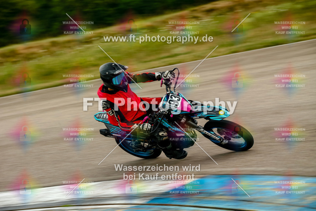 Chambley Juli-1067 | Hier findet Ihr Bilder von Touristenfahrten auf der Nürburgring Nordschleife oder von anderen Veranstaltungen die ich besucht habe. Viel Spass beim Durch Schauen 