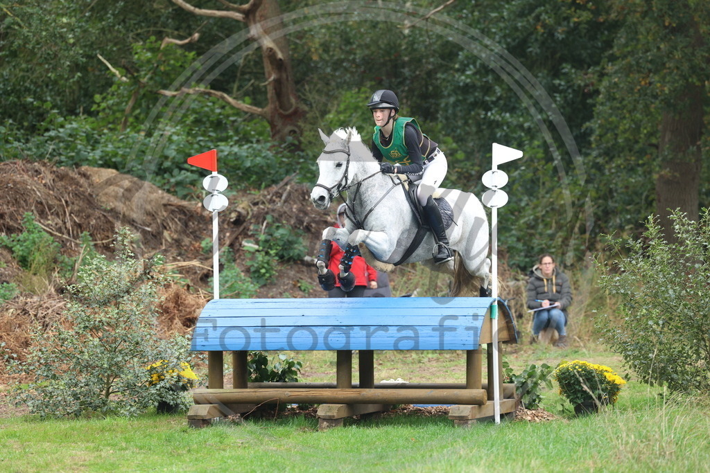 994A3289 | sabrinanicolaifotografie - Realisiert mit Pictrs.com