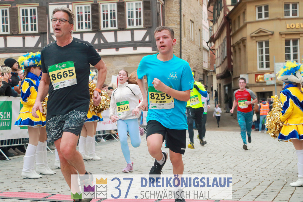 Roewisch Wohnbau Cup 5000m | 3 Koenigslauf 2023 - Realisiert mit Pictrs.com