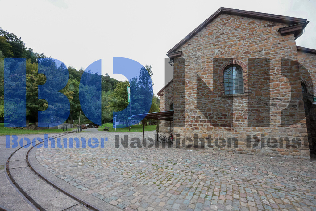 SES_RUHIGA20250918-33 | bond - Realisiert mit Pictrs.com