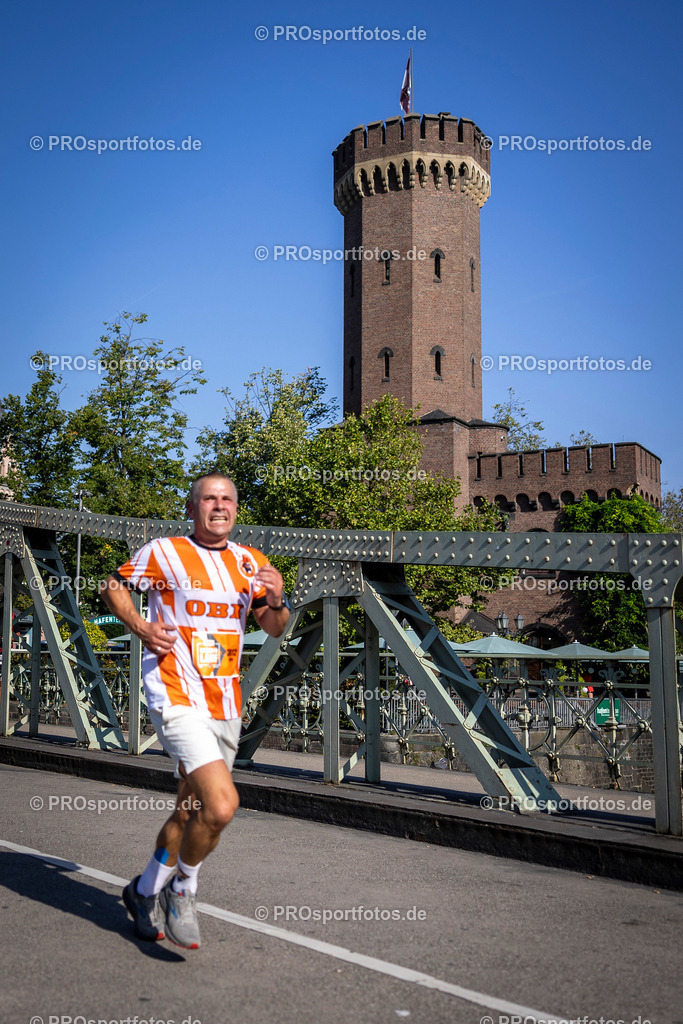 OBI ASV Koelner Brueckenlauf; Koeln, 10.09.23 | Impressionen vom OBI ASV Koelner Brueckenlauf am 10.09.23 am Olympiamuseum in Koeln (Deutschland). Foto: BEAUTIFUL SPORTS/Axel Kohring
