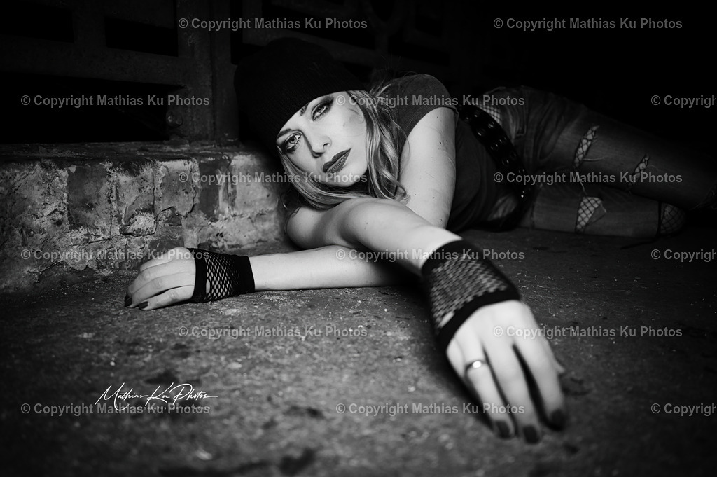 Portrait (19) | Buche Fotoshootings und entdecke hochwertige Fotoprodukte bei Mathias Ku Photos. Personalisiert, kreativ & mit Liebe zum Detail. Jetzt informieren! - Realisiert mit Pictrs.com