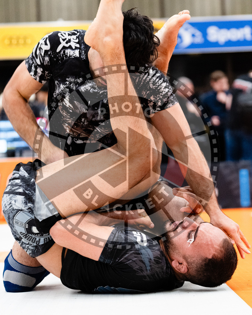 20251122PBB15185 | Athletes compete during the Grappling Industries Berlin Jiu-Jitsu and Grappling Championship, on November 22, 2025 in Berlin, Germany. © photoblackbelt