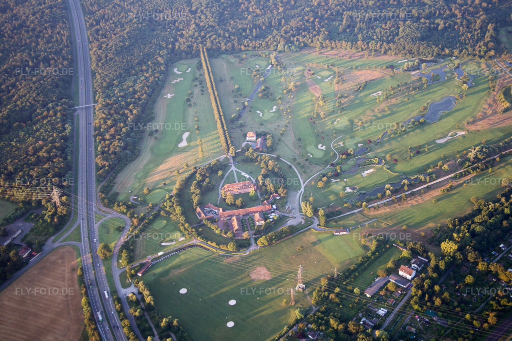 Luftbild: Golfclub Scheibenhardt im Ortsteil Beiertheim-Bulach in Karlsruhe im Bundesland Baden-Württemberg in Deutschland. Foto: IMG_092216.jpg vom 01.08.2016 durch Werner Riehm/FLY-FOTO.de