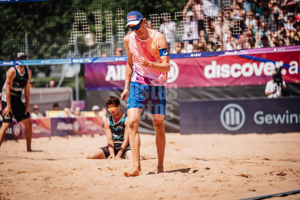 Beachvolleyball | Männer | Allianz German Beach Tour 2025 | Tourstop München | 13.07.2025 | Momme Lorenz jubelt