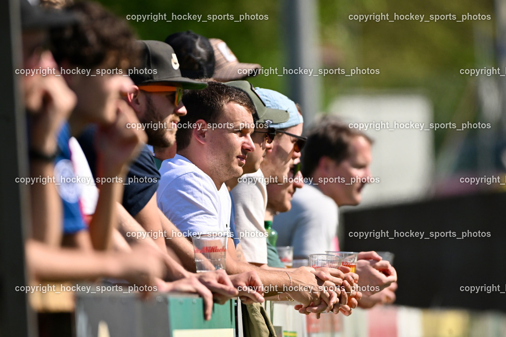 SC Magdalen vs. FC Faakersee | Besucher Sportplatz St. Magdalen, SC Magdalen Fans, SC Magdalen vs. FC Faakersee, SC Magdalen vs. FC Faakersee am 14.04.2024 in Villach (Sportplatz St. Magdalen), Austria, (Photo by Bernd Stefan)