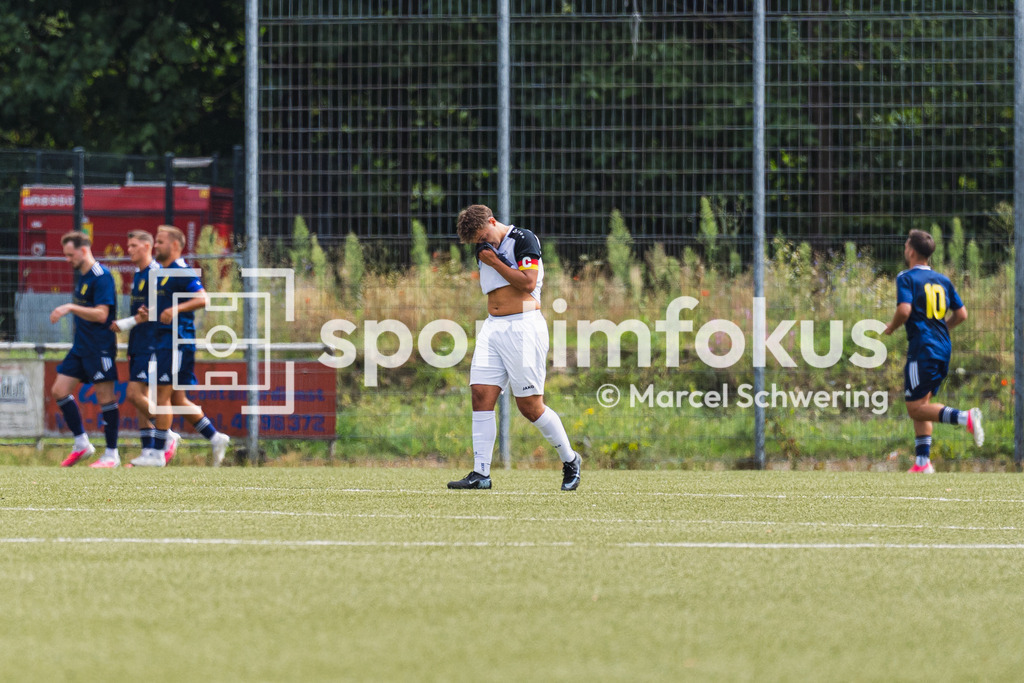 Wuppertaler Tennis-Stadtmeisterschaften | TSV 05 Ronsdorf gegen SC 1920 Oberhausen, Niederrheinpokal, 1. Runde, Kunstrasenplatz Sportplatz Parkstraße, Wuppertal, 09.08.2026. - Realisiert mit Pictrs.com
