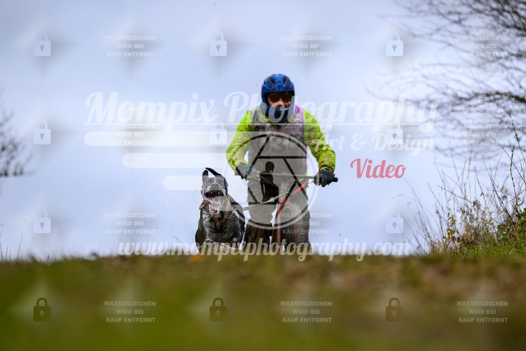 MompixPhotography_2OATB_SO_Scooter-26 | PayLife