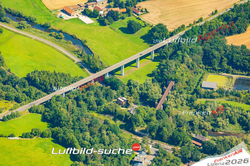 Klassische Luftaufnahme ohne Drohne zeigt:Brücke bei Malsfeld - Die Luftbildaufnahme wurde 2025 vom UL-Flugzeug heraus erstellt ( keine Drohnenaufnahme ) - Hochauflösende Luftaufnahme -Nicht vergleichbar mit Google Maps oder Satelittenbilder- Die Geschenkidee !Mit Lizenz und Bildrechte bestellbar