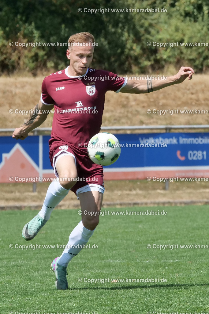 Fußball : Voerder Stadtmeisterschaft am 01.08.2026 auf der Anlage des TV Voerde mit SV 08/29 Friedrichsfeld, SV Spellen und dem TV Voerde. Der STV Hünxe vervollständigt als 4. Mannschaft das Turnier. | Fußball : Voerder Stadtmeisterschaft am 01.08.2026 auf der Anlage des TV Voerde mit SV 08/29 Friedrichsfeld, SV Spellen und dem TV Voerde. Der STV Hünxe vervollständigt als 4. Mannschaft das Turnier. - Realisiert mit Pictrs.com