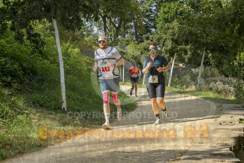 250824_1507_EX1_8502 | Sportfotografie im Rhein-Sieg Kreis, Köln, Bonn, NRW, Rheinland Pfalz, Hessen, etc. Unser Tätigkeitsfeld umfasst den Laufsport vom Volkslauf über den Marathon, Duathlon, Triathon bis zum Ultralauf wie Kölnpfad Ultra oder Schindertrail.
