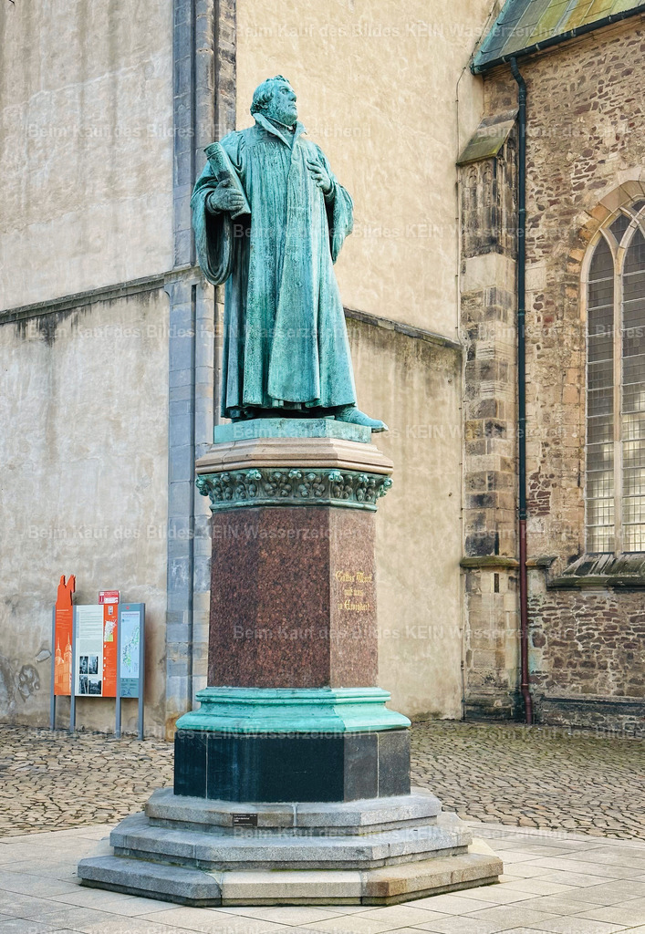 Magdeburg Lutherdenkmal-2 | Lutherdenkmal an der Johanniskirche - Realisiert mit Pictrs.com