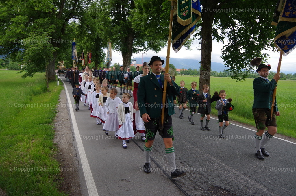 IMGP5857 | fotografiert von Axel PollmannLeonhardi Wallfahrt Benediktbeuern und Murnau, Fronleichnam, Fasching, Landschaft im Loisachtal und Benediktbeuern  - Realisiert mit Pictrs.com