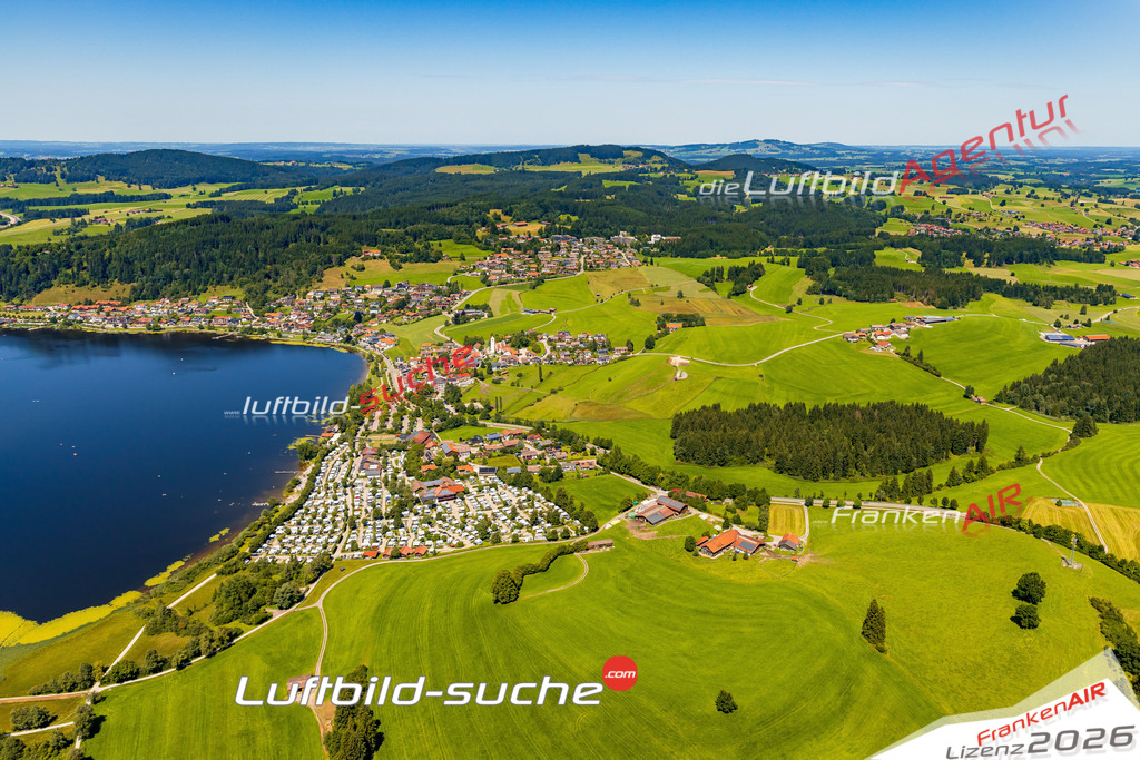 Schöne Luftaufnahme Hopfen am See Füssen - Die Luftaufnahme wurde 2025 vom Flugzeug heraus erstellt ( keine Drohne ) - Hochauflösende Luftaufnahme - für professionelle Ausdrucke geeignet. Die Geschenkidee !Mit Lizenz und Bildrechte bestellbar