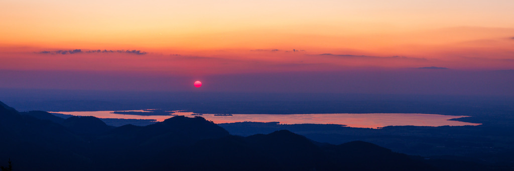 GT2A5825-Pano | ap-design // andreas plenk - Realisiert mit Pictrs.com