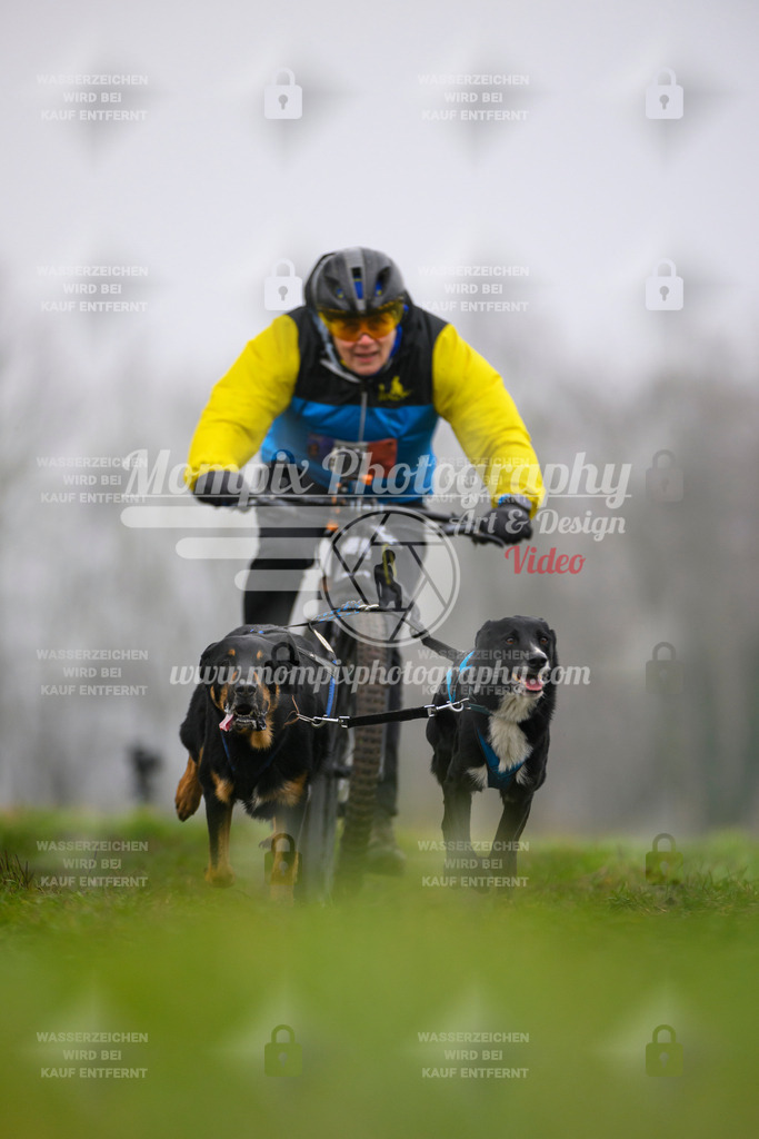 MompixPhotography_CDF2023_FFST_Di_Bike2-29 | PayLife