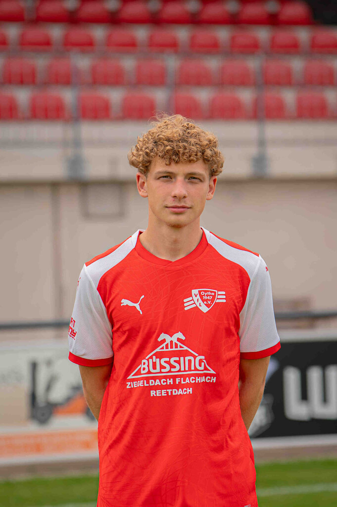 Fußball I Herren I Saison 2026-2027 I Mannschaftsfoto  I 03228 | jns.sportfotos - Realisiert mit Pictrs.com