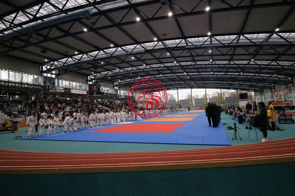 MSY-2022-10-29-7701 | Fotos vom Adler Cup - Pictures from Adler Cup

Hier findet Ihr alle Eindrücke und großen Momente der Adler Cup Wochenenden. Here you will find all impressions and great moments of the Adler Cup weekends. - Realisiert mit Pictrs.com