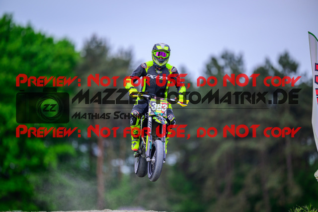 MaZZes_Fotomatrix_20250504_6007705_6022 | S4