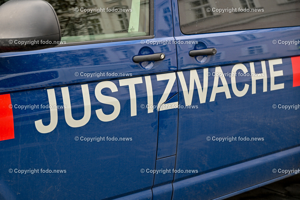 Justizwache_ Linz_ 10.04.2024-3 | 10.04.2024, Linz, AUT, Justizwache, im Bild Justizwache, Justiz, Fahrzeug, Einsatzfahrzeug, Strafvollzug, Gericht