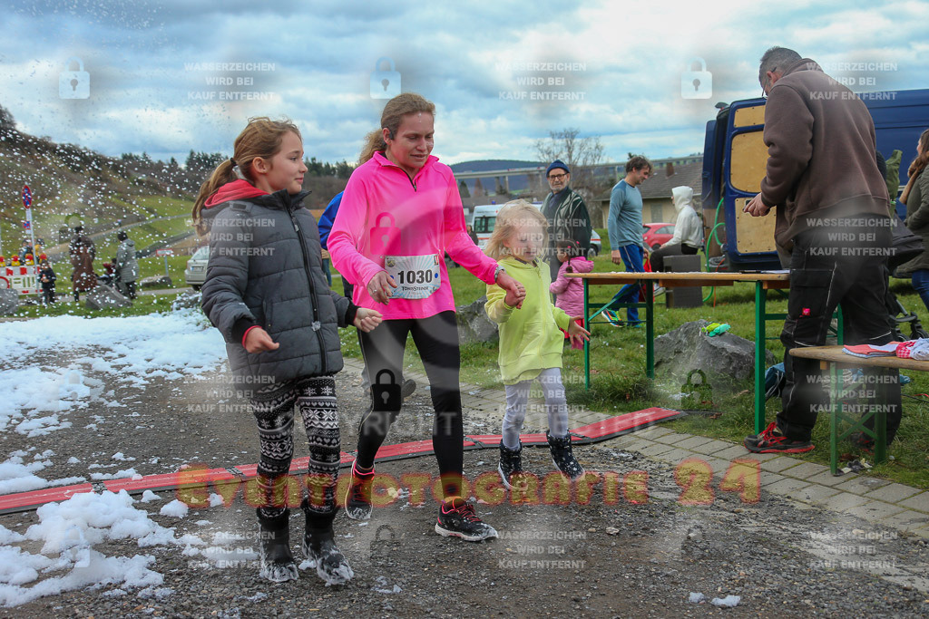 230107_1237_EX1_1342 | Sportfotografie im Rhein-Sieg Kreis, Köln, Bonn, NRW, Rheinland Pfalz, Hessen, etc. Unser Tätigkeitsfeld umfasst den Laufsport vom Volkslauf über den Marathon, Duathlon, Triathon bis zum Ultralauf wie Kölnpfad Ultra oder Schindertrail.