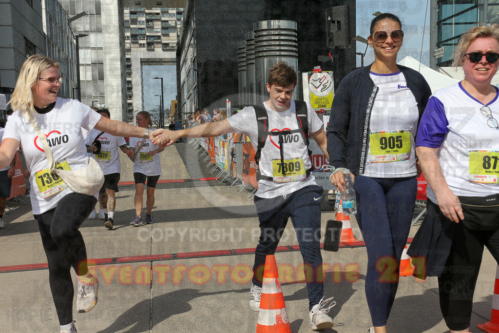 250920_1359_EX1_7192 | Sportfotografie im Rhein-Sieg Kreis, Köln, Bonn, NRW, Rheinland Pfalz, Hessen, etc. Unser Tätigkeitsfeld umfasst den Laufsport vom Volkslauf über den Marathon, Duathlon, Triathon bis zum Ultralauf wie Kölnpfad Ultra oder Schindertrail.