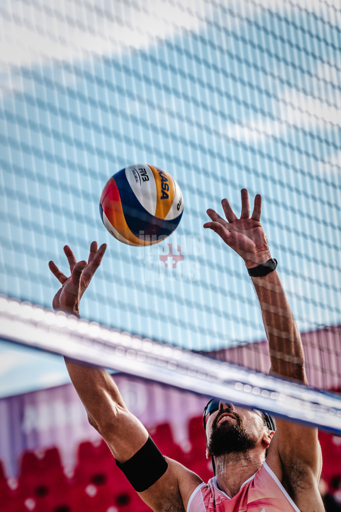 Sportart | Geschlecht | Saison 2022/2023 | Liga | Team1 vs. Team2 | TT.MM.JJJJ | Jonathan Erdmann beim Zuspiel