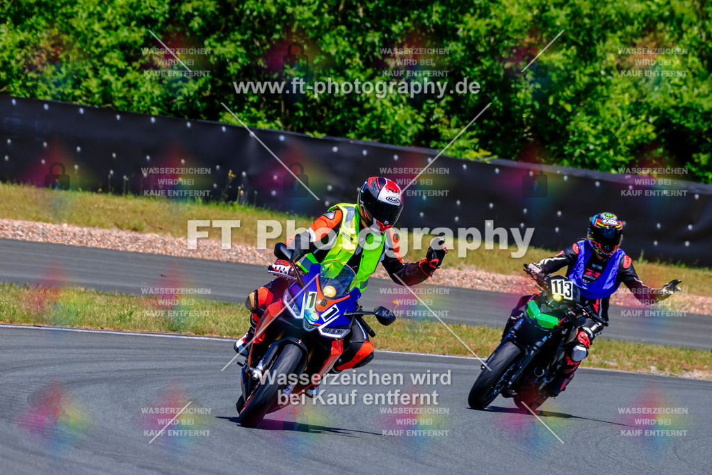 _TCM6516 | Hier findet Ihr Bilder von Touristenfahrten auf der Nürburgring Nordschleife oder von anderen Veranstaltungen die ich besucht habe. Viel Spass beim Durch Schauen 