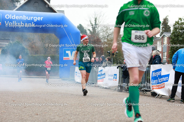 AMLA3535 | Bildershop "Sportfotograf-Oldenburg" mit Fotos von Sportevents in Oldenburg und Umzu. - Realisiert mit Pictrs.com