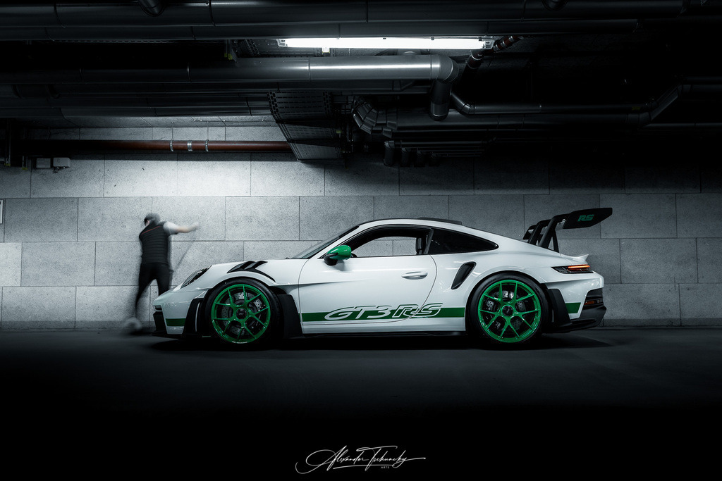 911 Porsche 911 GT3 RS | Entdecken Sie die faszinierende Welt von Alexander Tschuncky Arts: Kreative Fotografie, atemberaubende Automobilkunst und hochwertiger Bilderdruck. Lassen Sie sich inspirieren! - Realisiert mit Pictrs.com